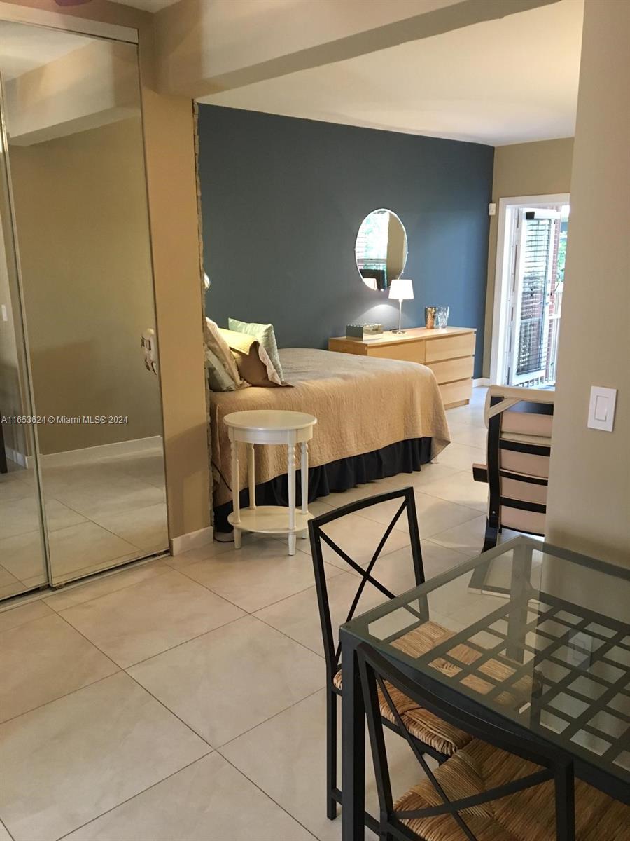 PENN CONDO - Residential