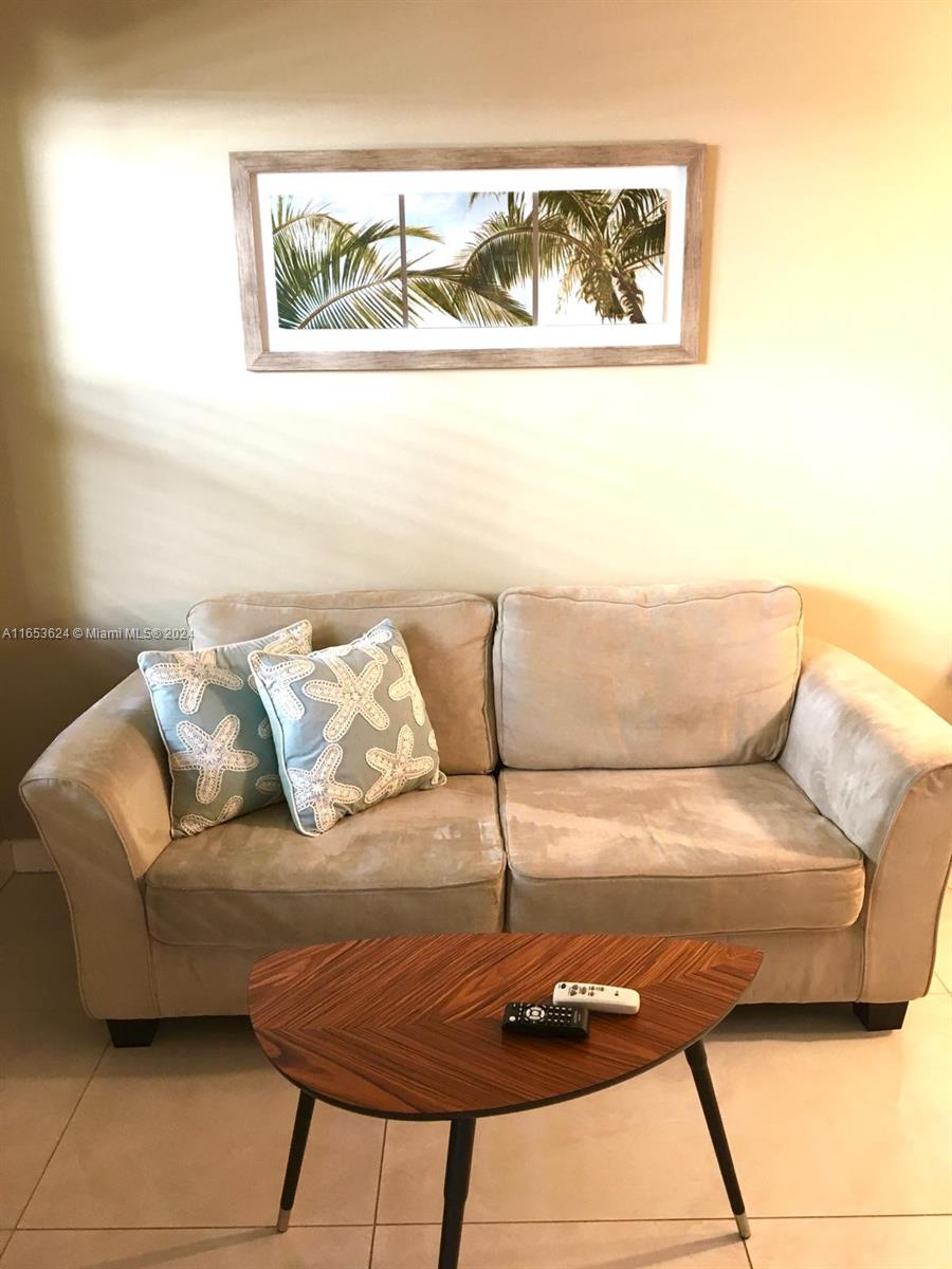 PENN CONDO - Residential