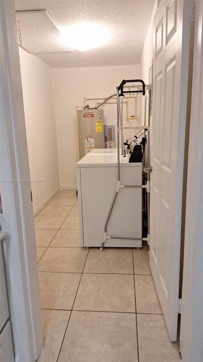 SOUTHGATE VILLAS CONDO - Residential Lease