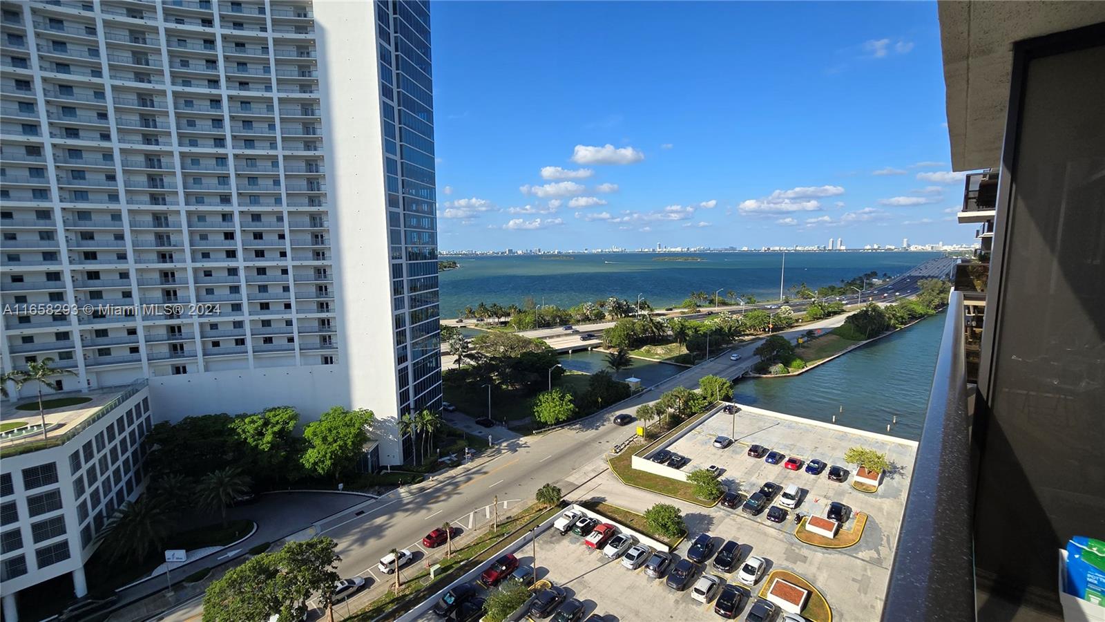 CHARTER CLUB CONDO - Residential Lease