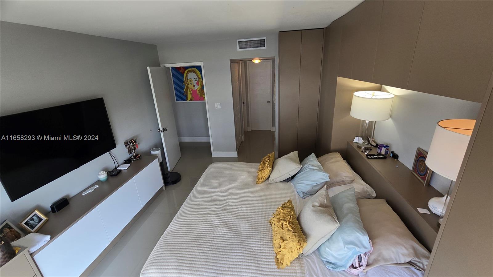 CHARTER CLUB CONDO - Residential Lease