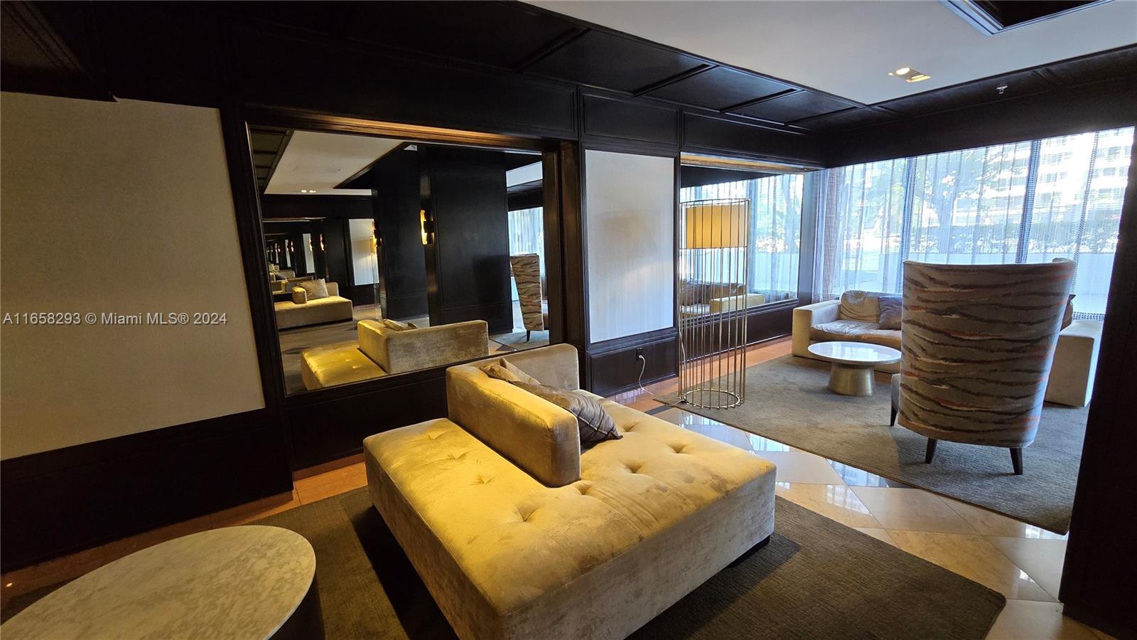 CHARTER CLUB CONDO - Residential Lease
