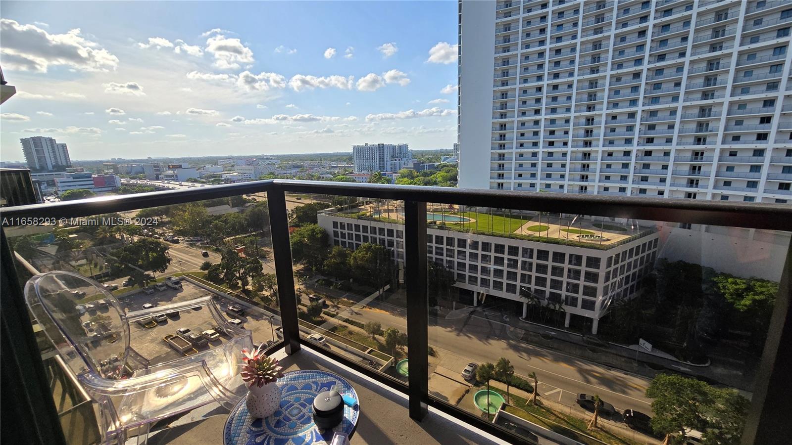 CHARTER CLUB CONDO - Residential Lease