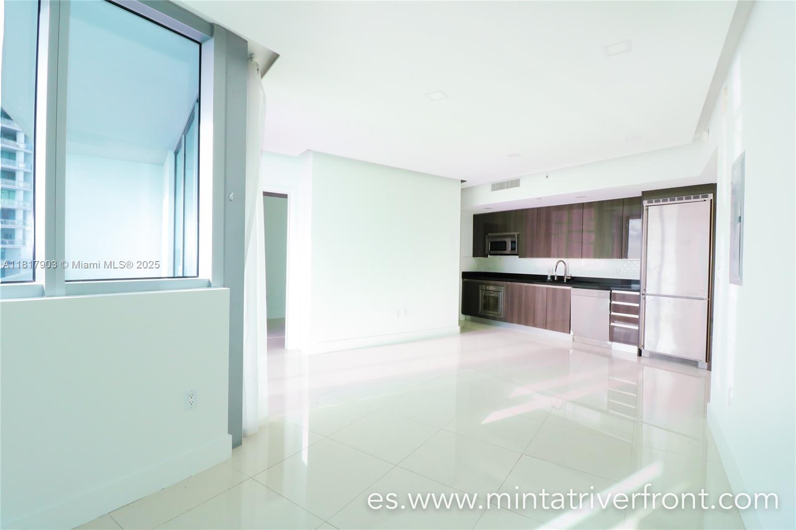 Mint Condominium - Residential Lease