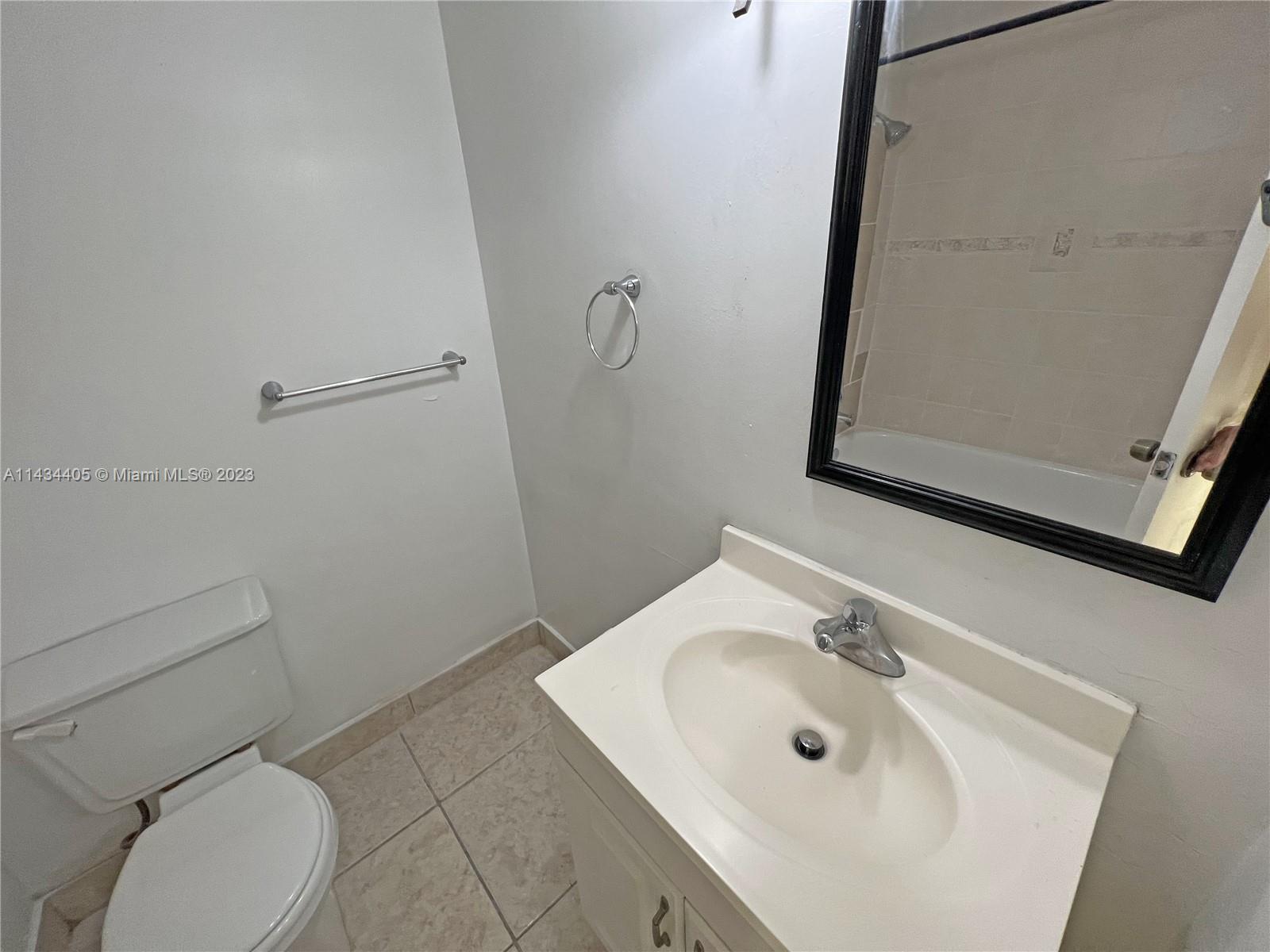 DORAL GARDENS CONDO - Residential Lease