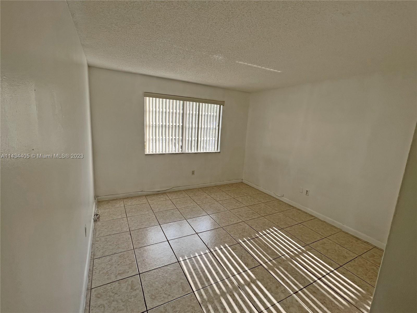 DORAL GARDENS CONDO - Residential Lease