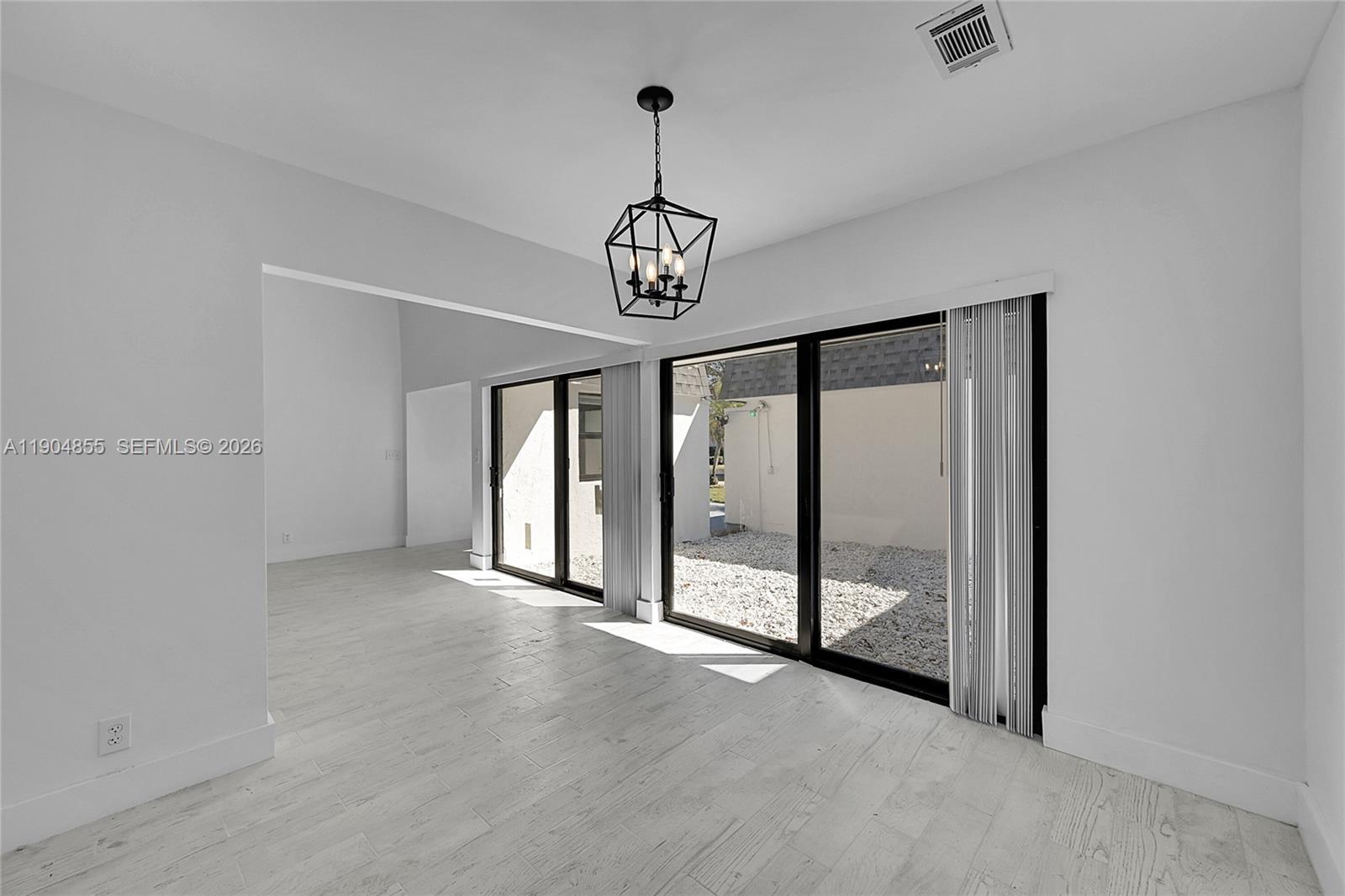 WOODLANDS SEC SEVEN - Residential