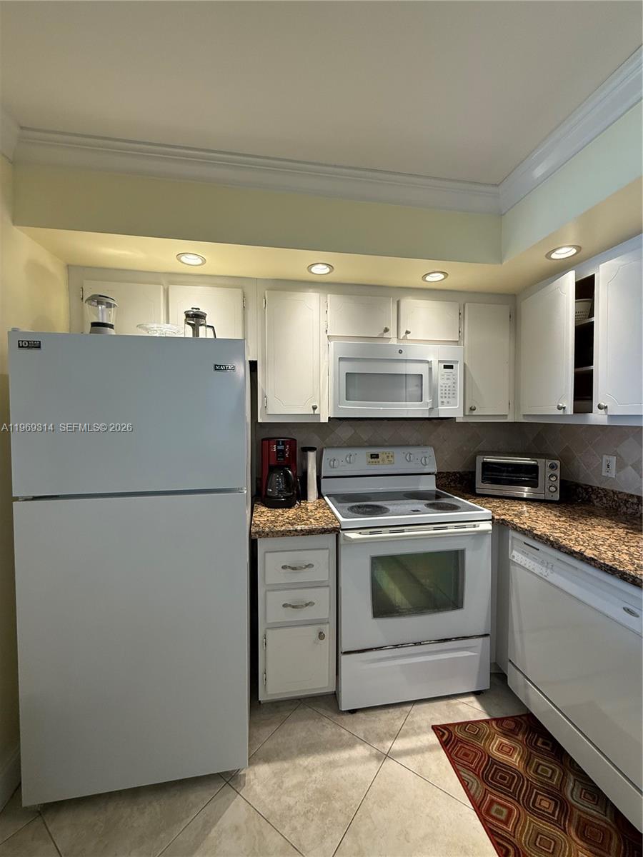 KINGS POINT TUSCANY CONDO - Residential