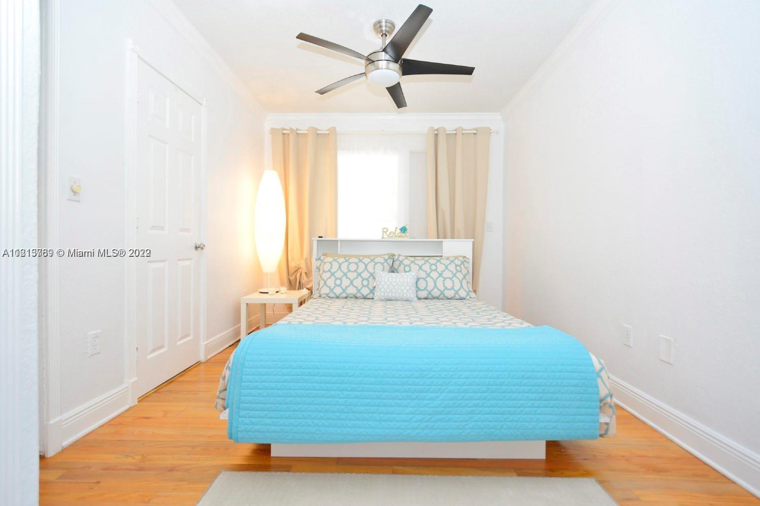 THE MICHELLE CONDO - Residential