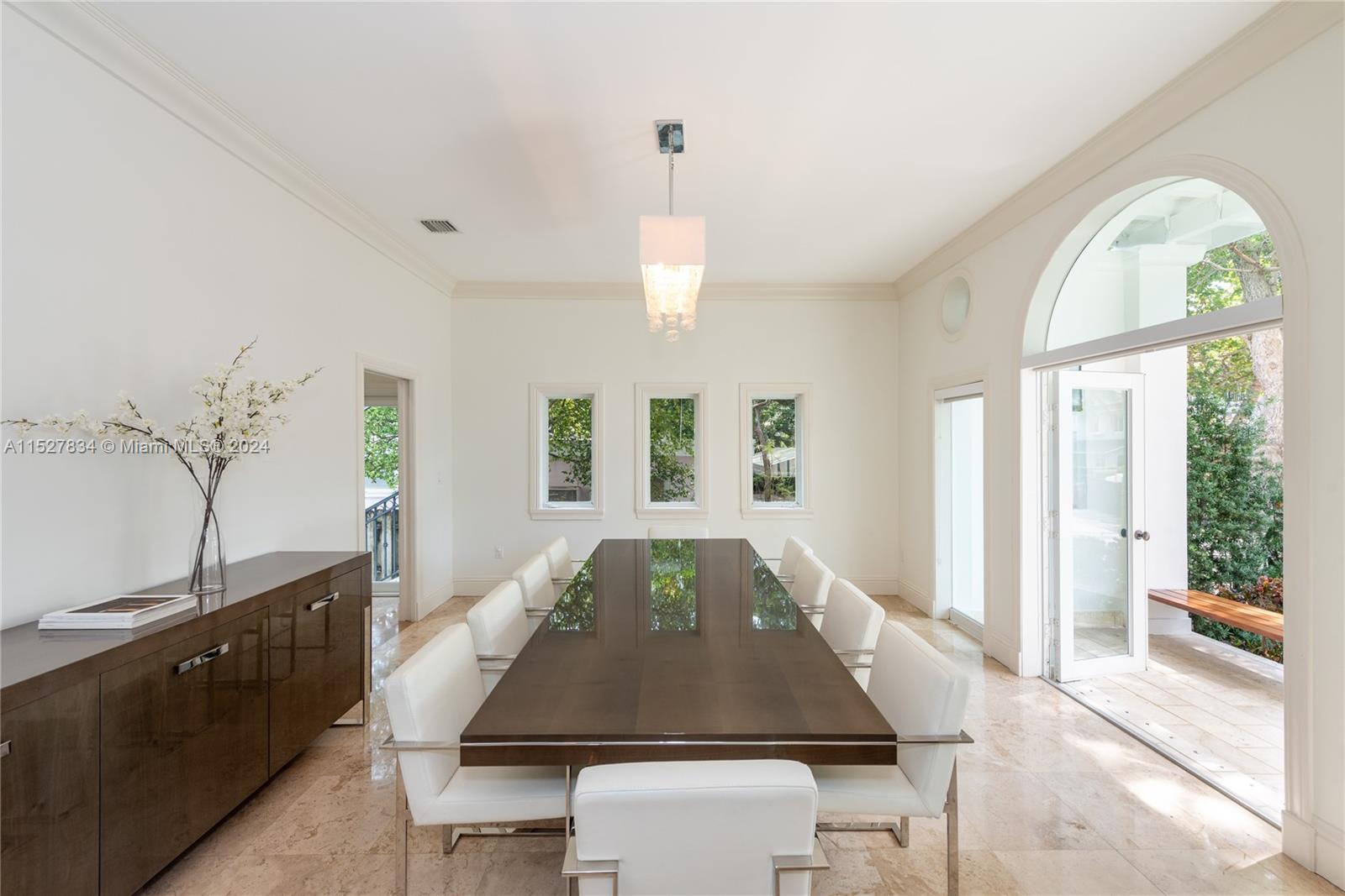 BISCAYNE KEY ESTATES - Residential