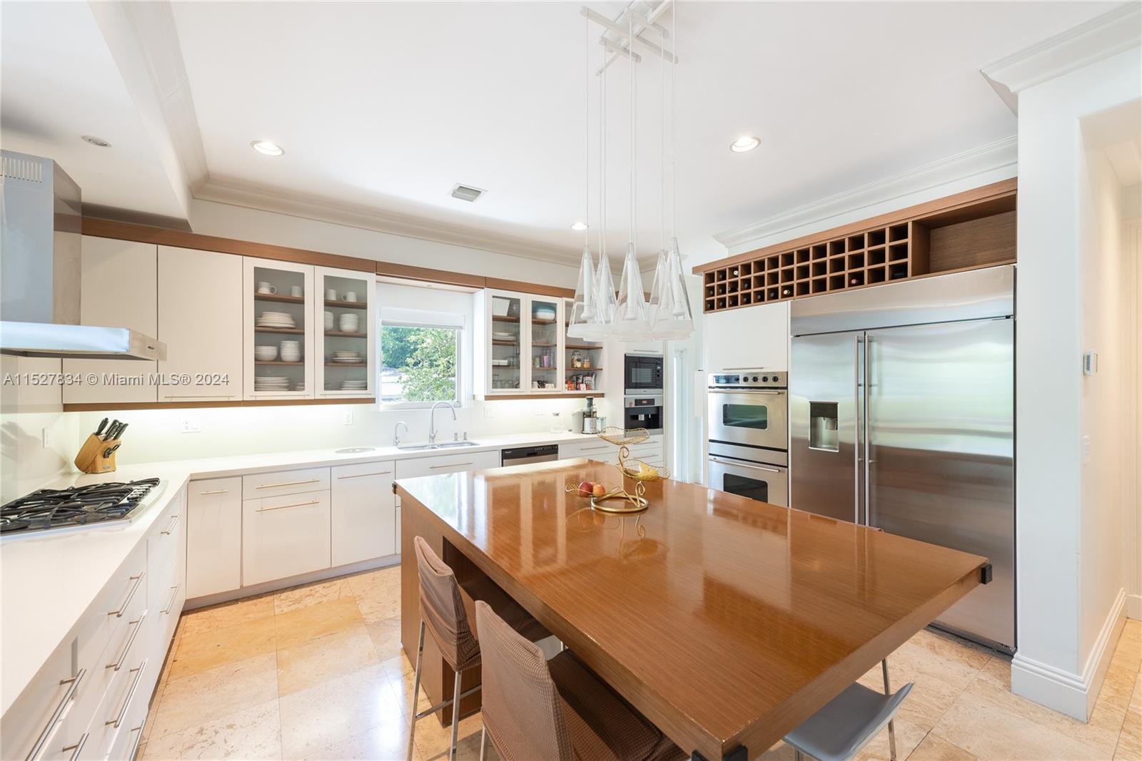 BISCAYNE KEY ESTATES - Residential