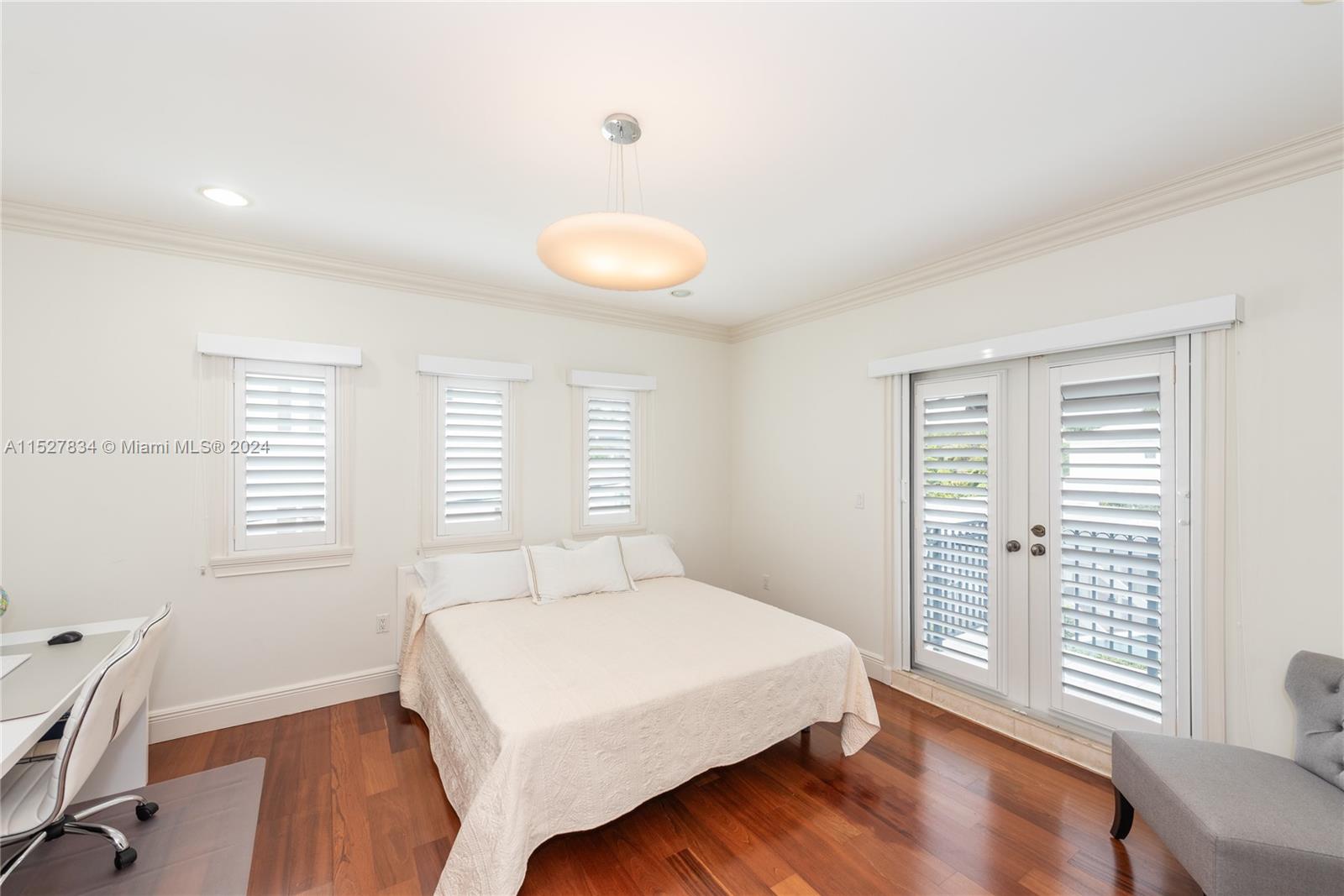 BISCAYNE KEY ESTATES - Residential