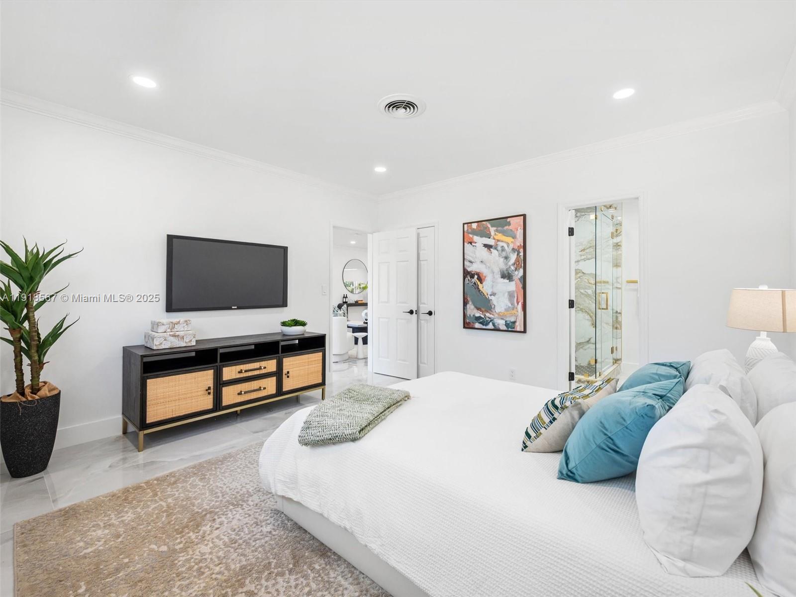CORAL RIDGE COUNTRY CLUB - Residential
