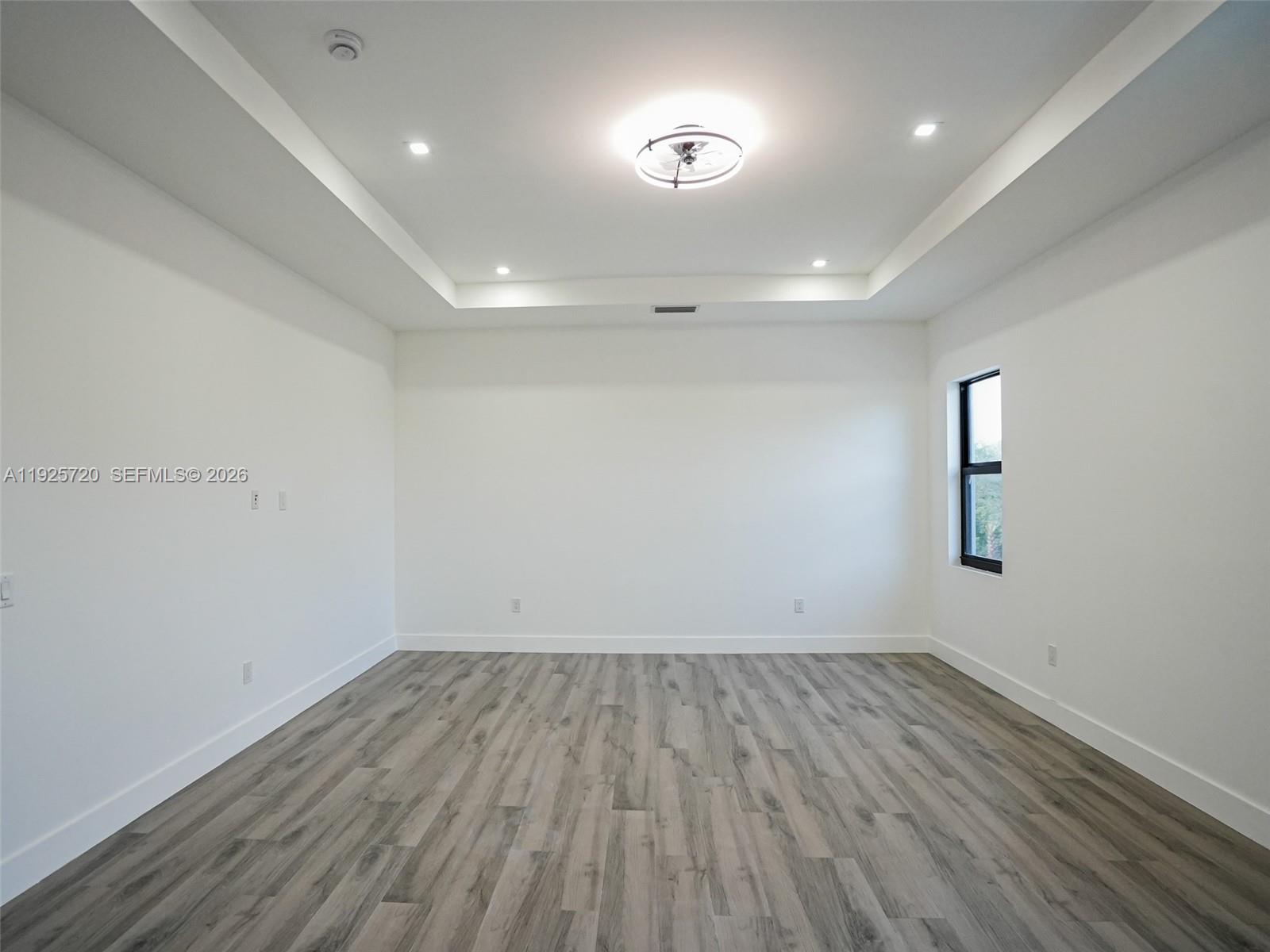 THE OAKS OF DAVIE - Residential
