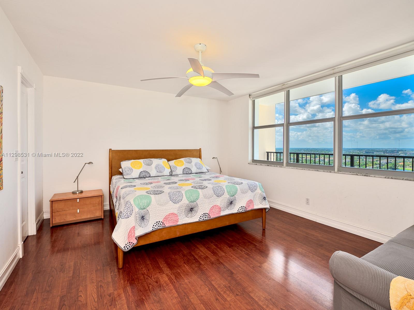QUADOMAIN TOWER 1 & 4 CON - Residential Lease