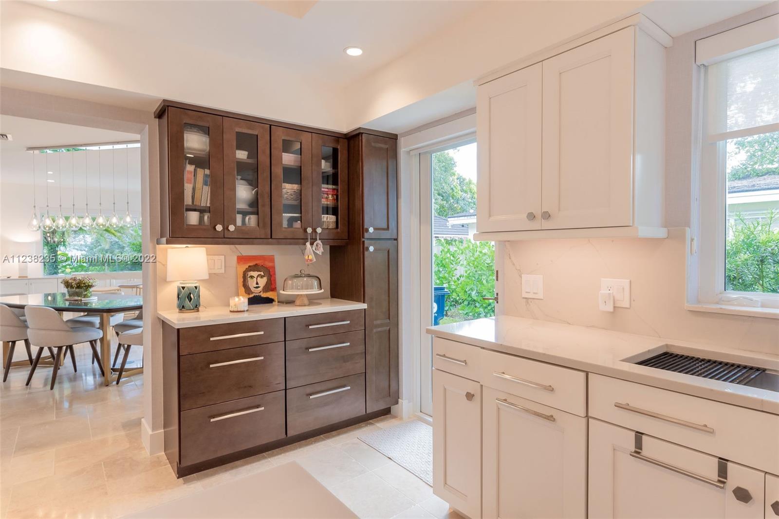 KENDALL HEIGHTS - Residential