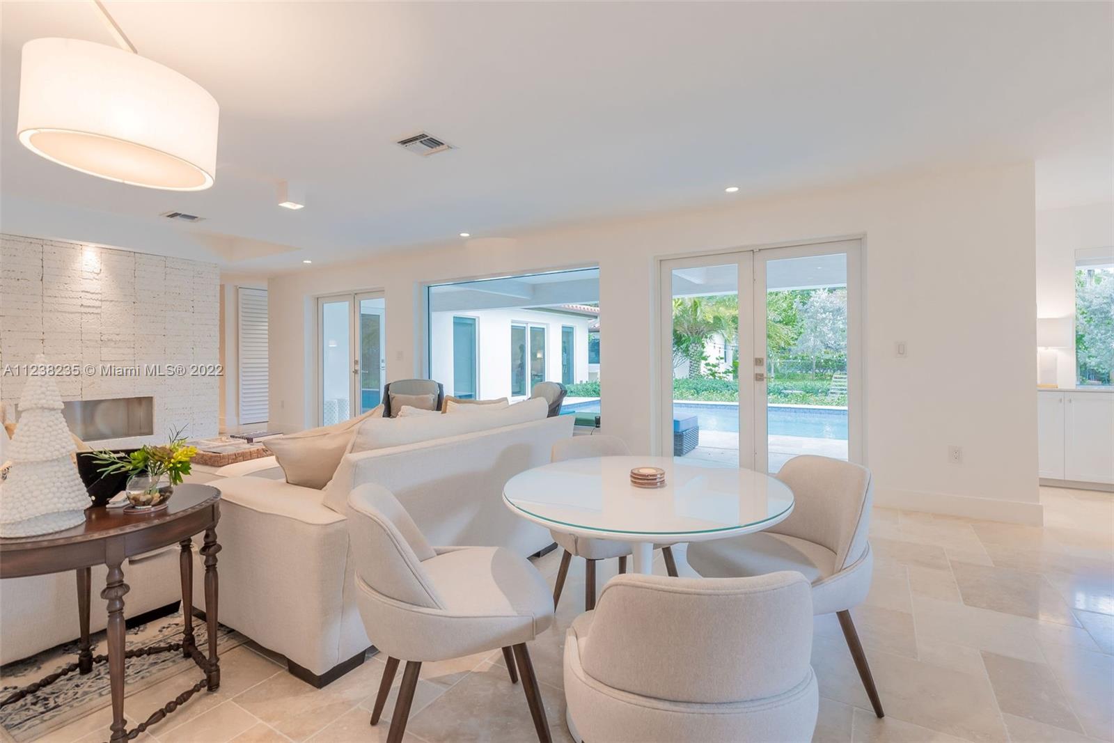KENDALL HEIGHTS - Residential