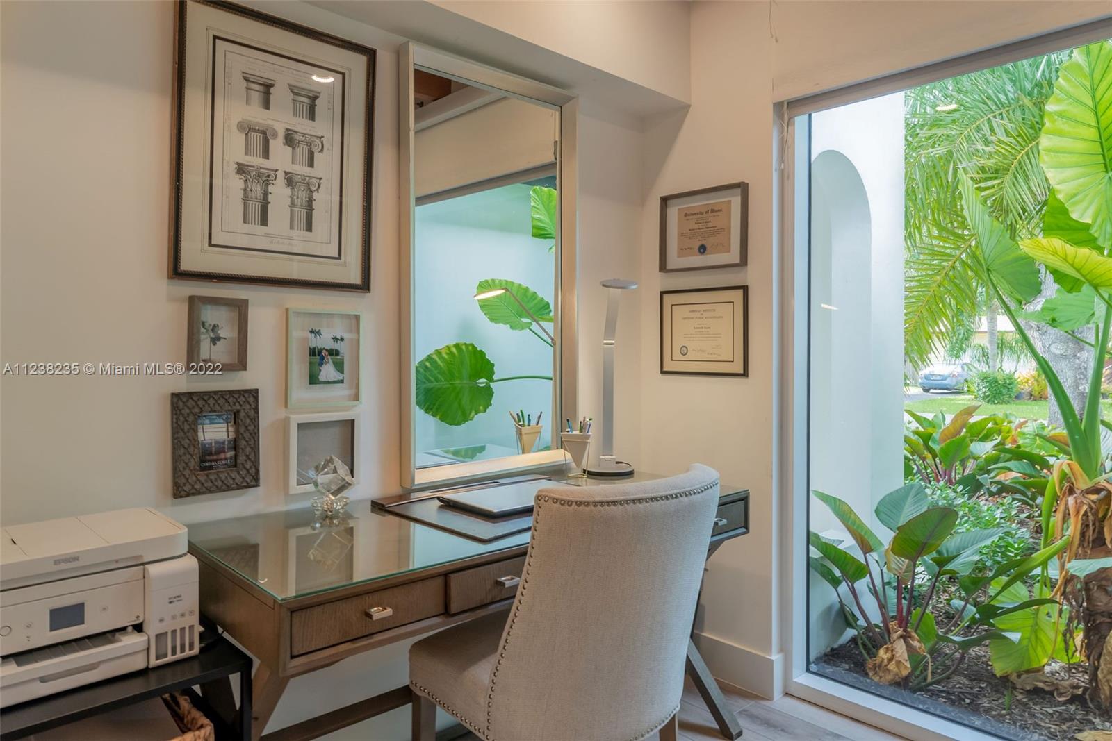 KENDALL HEIGHTS - Residential