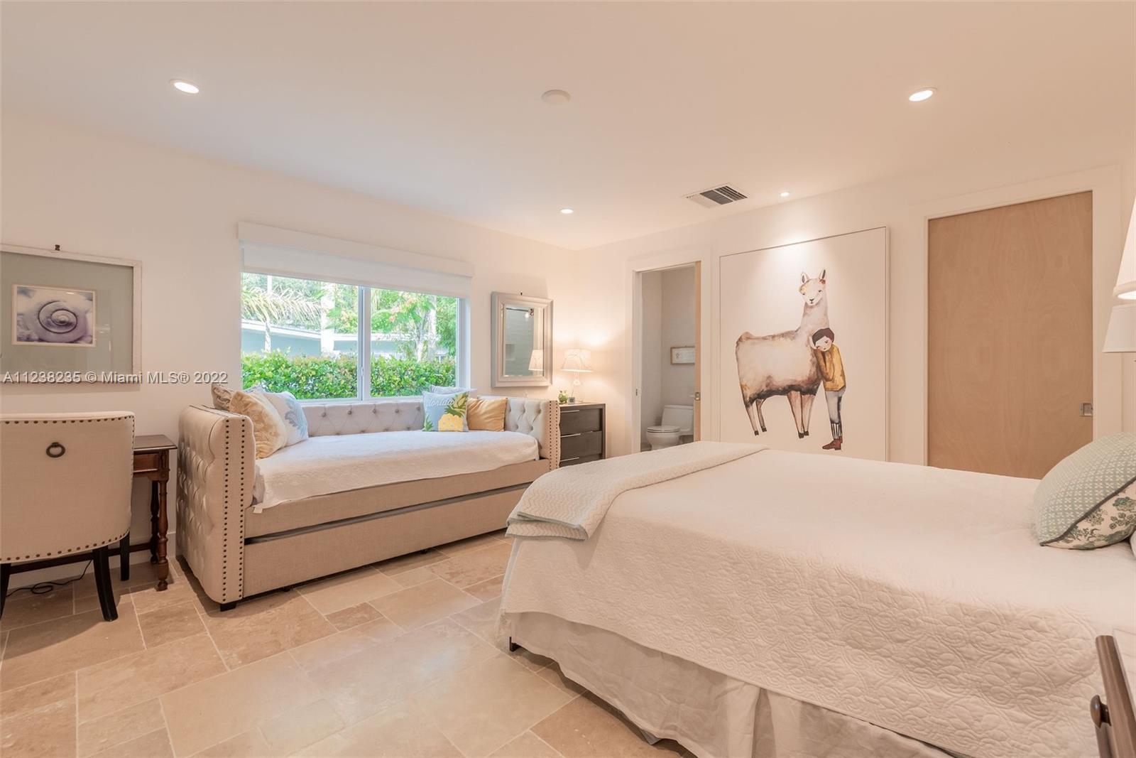 KENDALL HEIGHTS - Residential