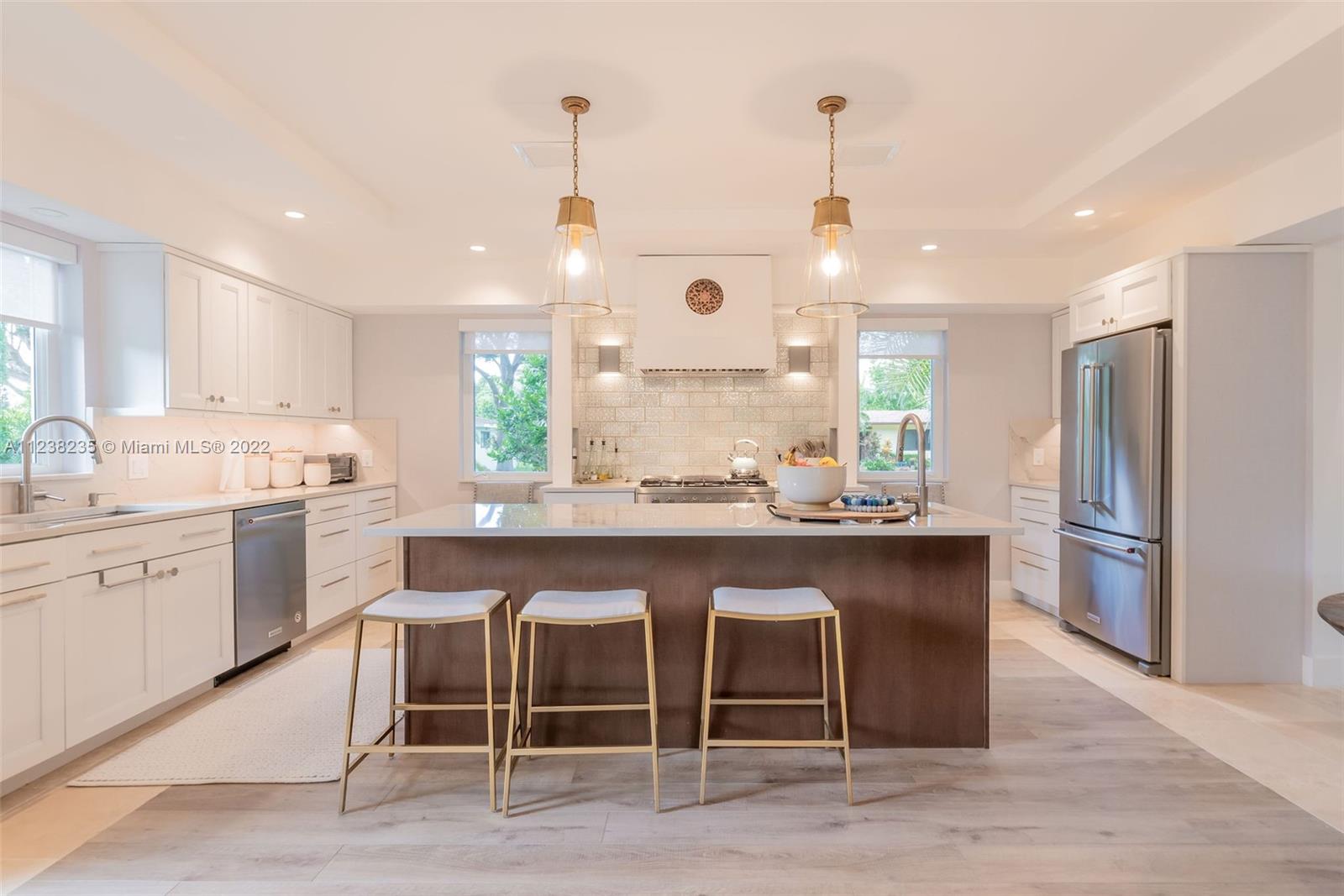 KENDALL HEIGHTS - Residential