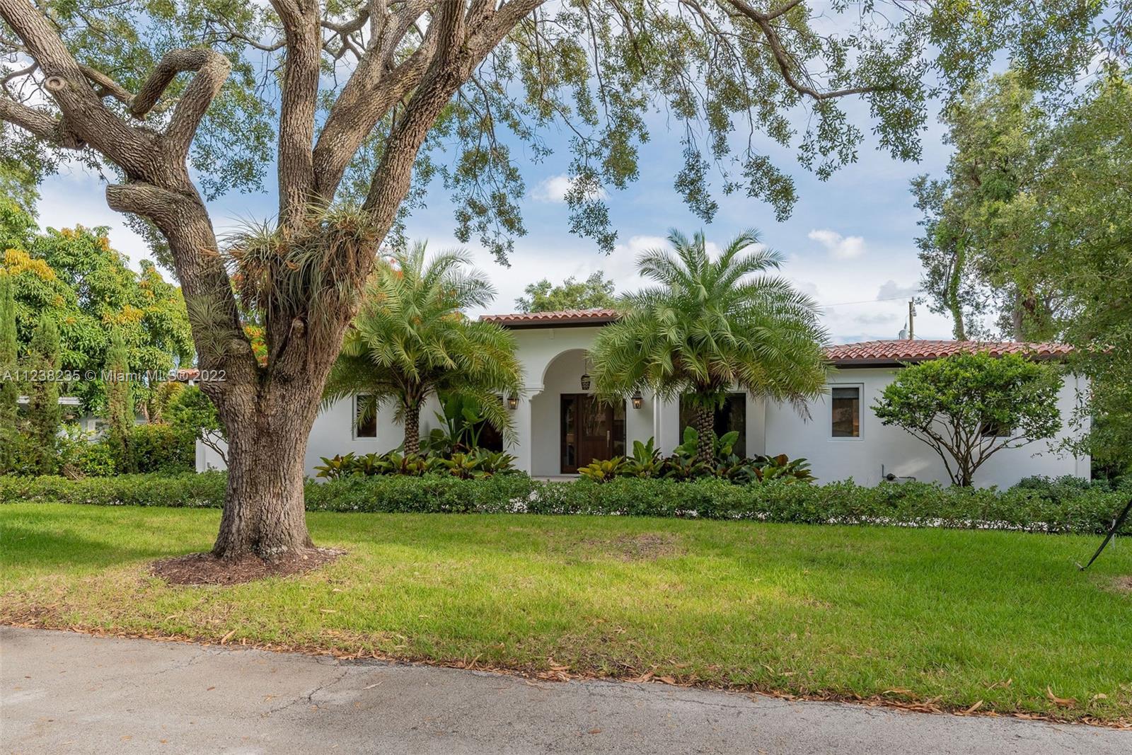 KENDALL HEIGHTS - Residential