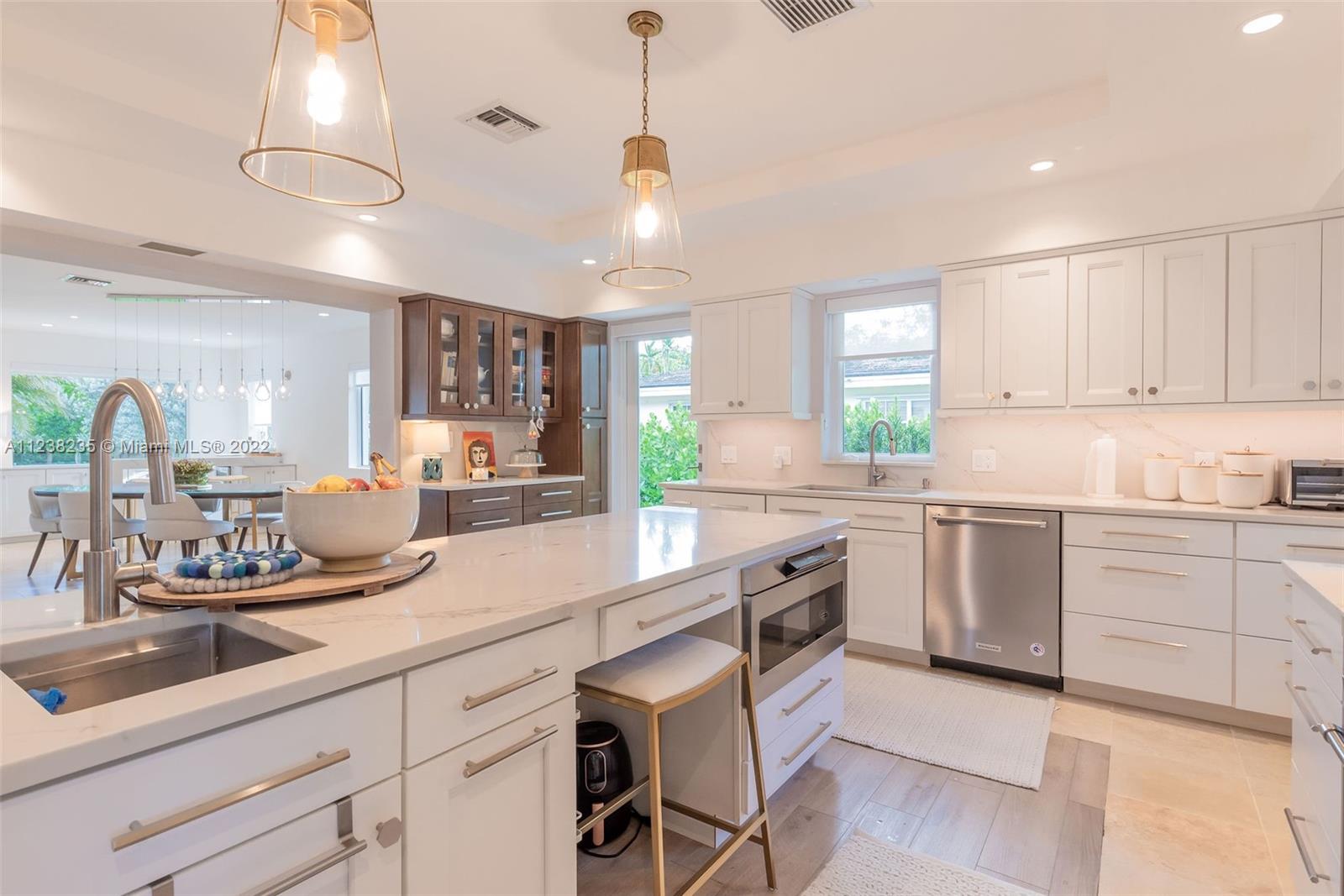 KENDALL HEIGHTS - Residential