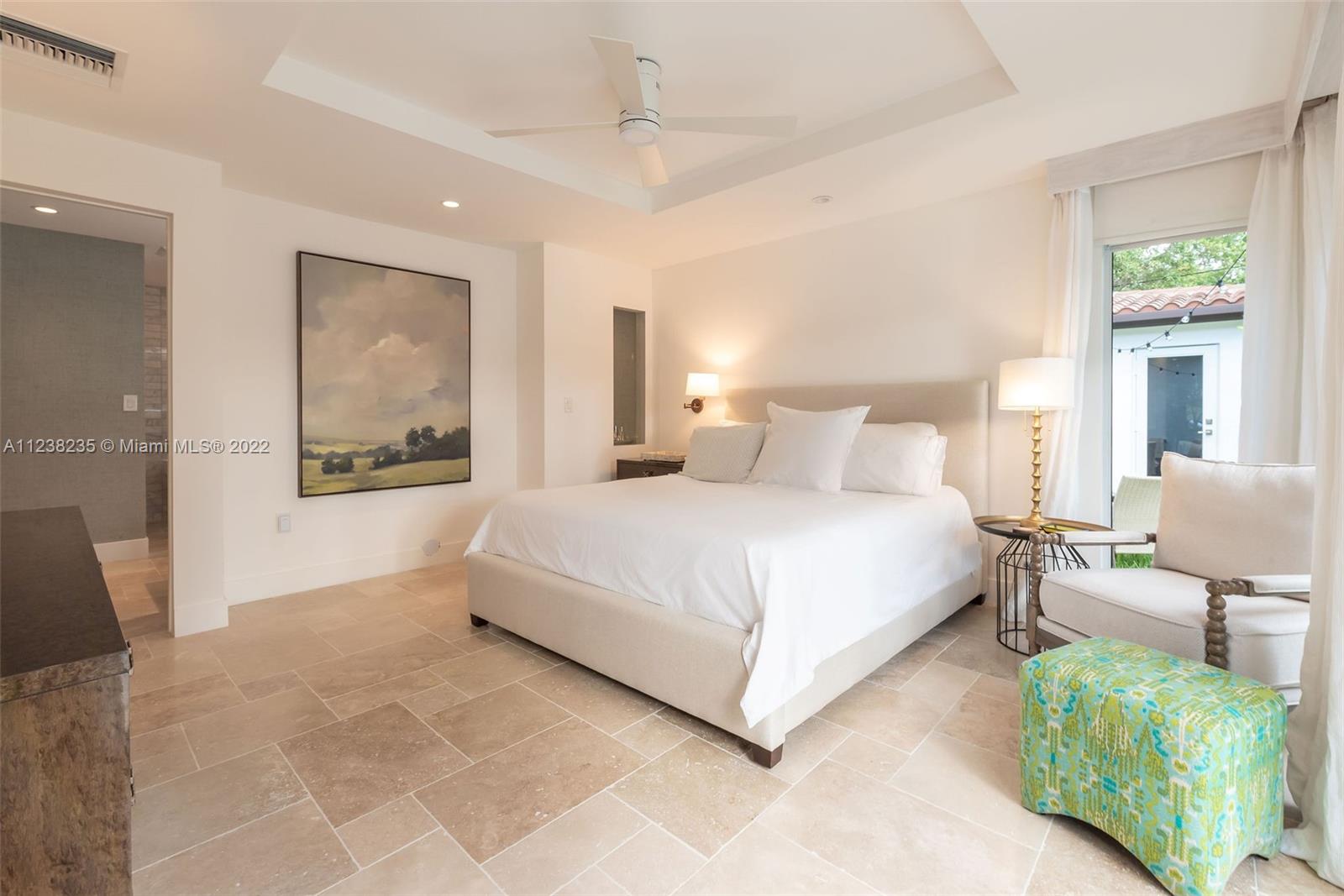 KENDALL HEIGHTS - Residential
