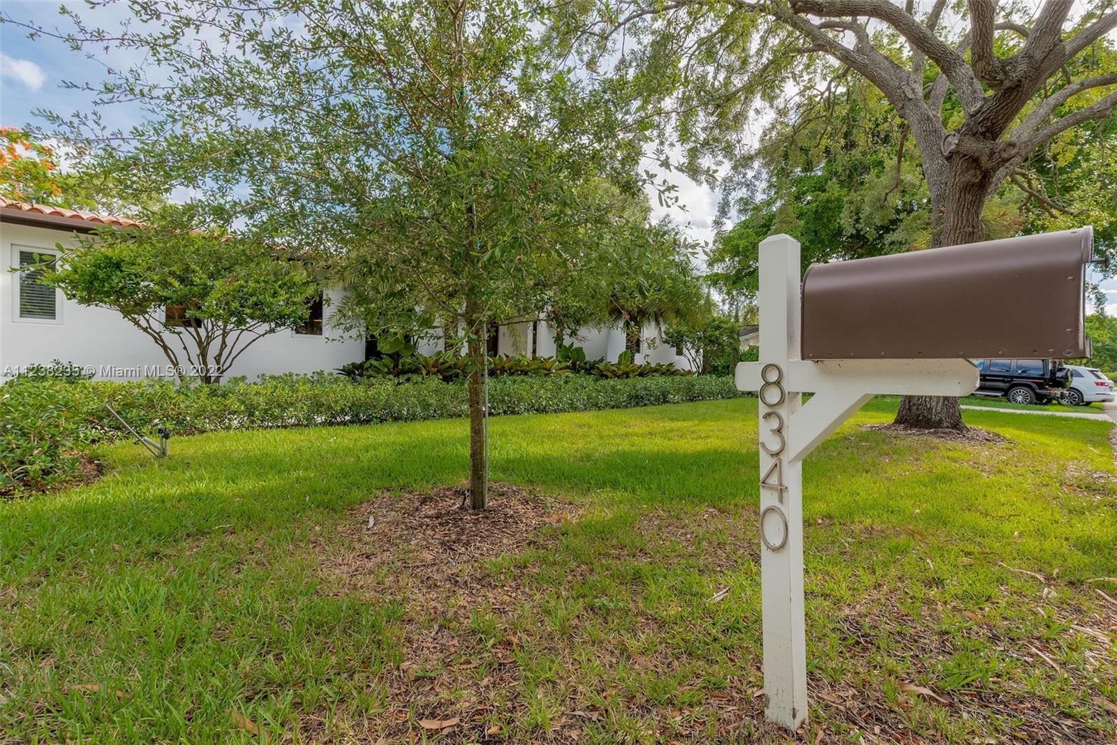 KENDALL HEIGHTS - Residential