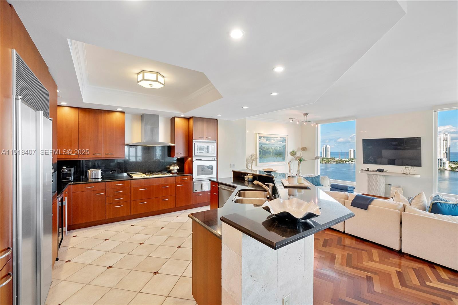 BELLAMARE @ WILLIAMS ISLA - Residential