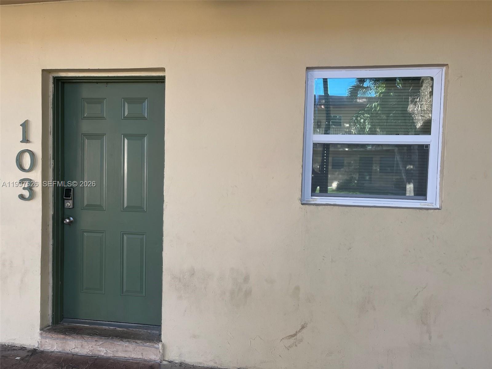 Fantastic Investment Opportunity! Well maintained and completely remodeled 1 Bed / 1 Bath unit located on the ground floor. Beautiful kitchen with cabinets, refrigerator and gas range cooktop. The community has a pool and a relaxation area and is located close to main roads (Turnpike, Sunrise Blvd, Oakland Park Blvd) and schools. Laundry in building and conveniently located close to 441.