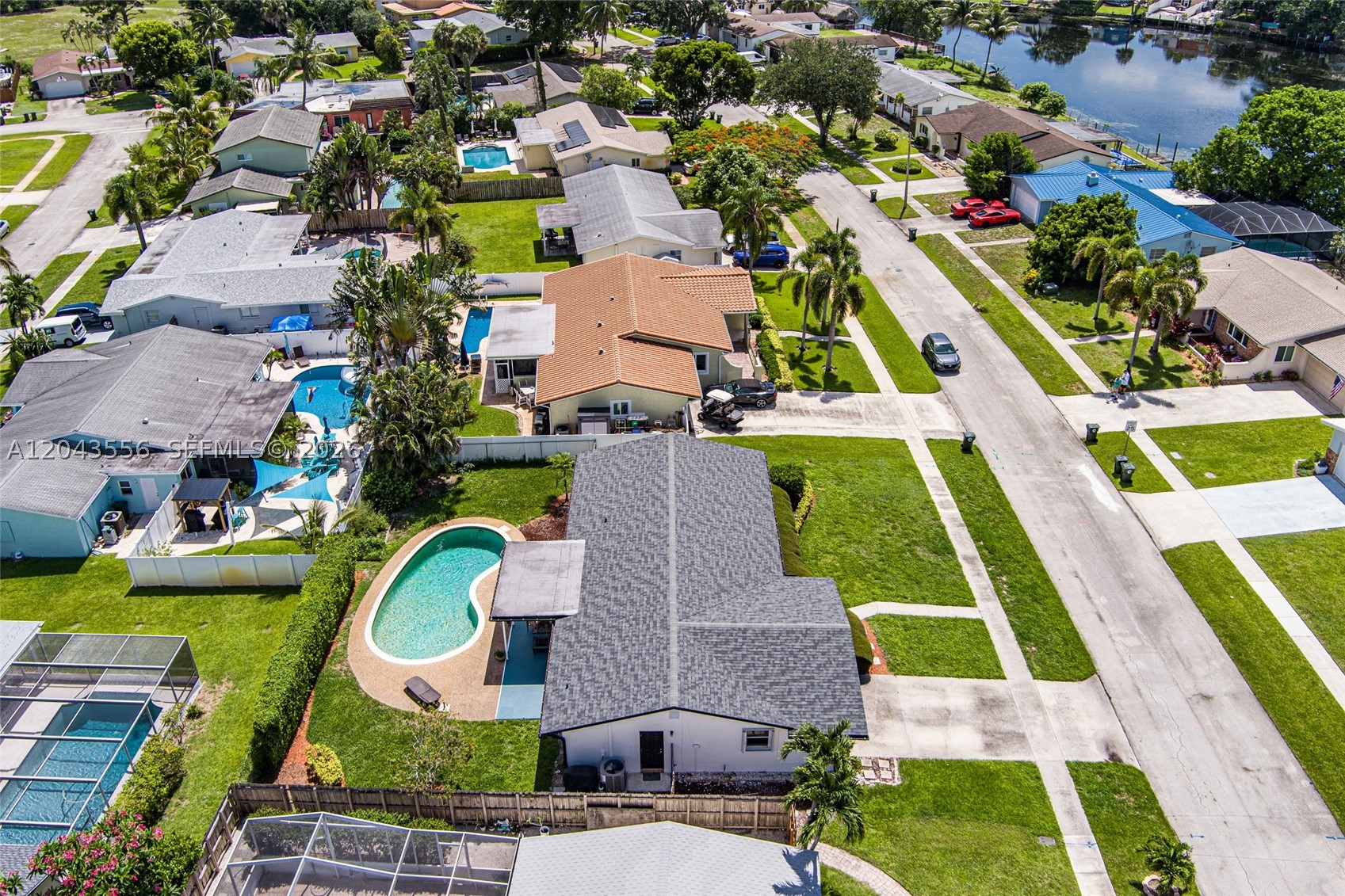 COCONUT CREEK 10TH SEC - Residential