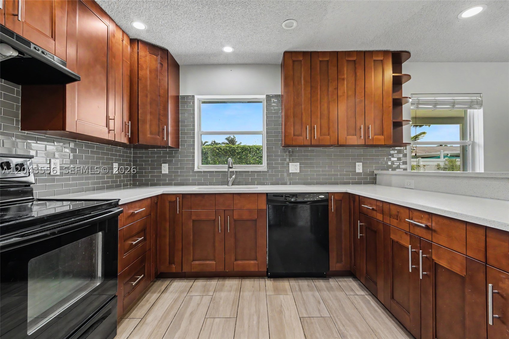 COCONUT CREEK 10TH SEC - Residential