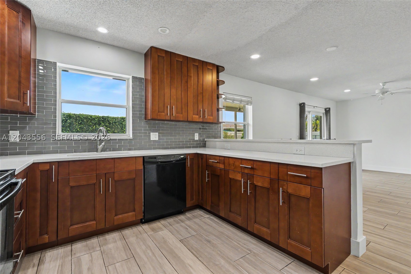 COCONUT CREEK 10TH SEC - Residential