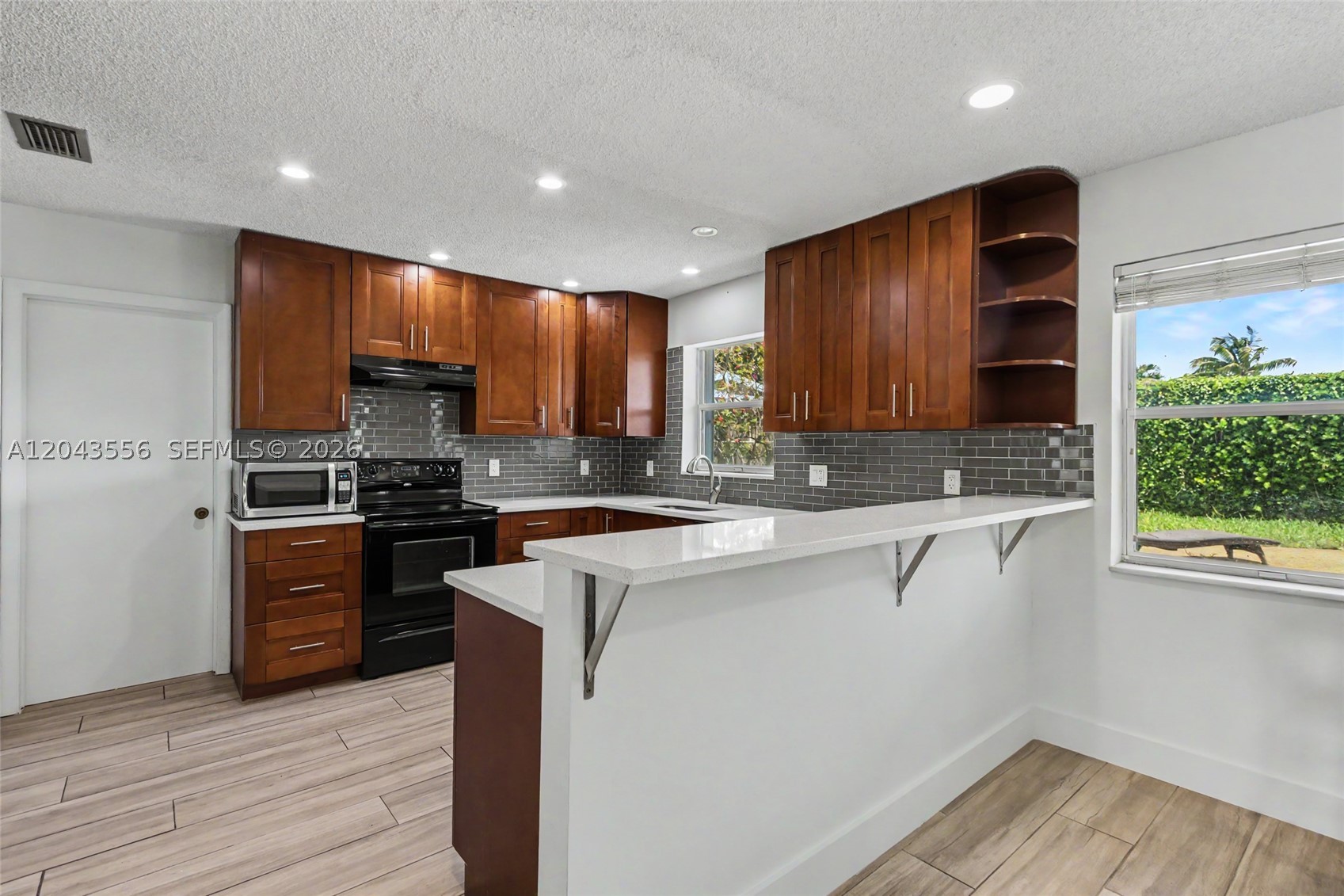 COCONUT CREEK 10TH SEC - Residential