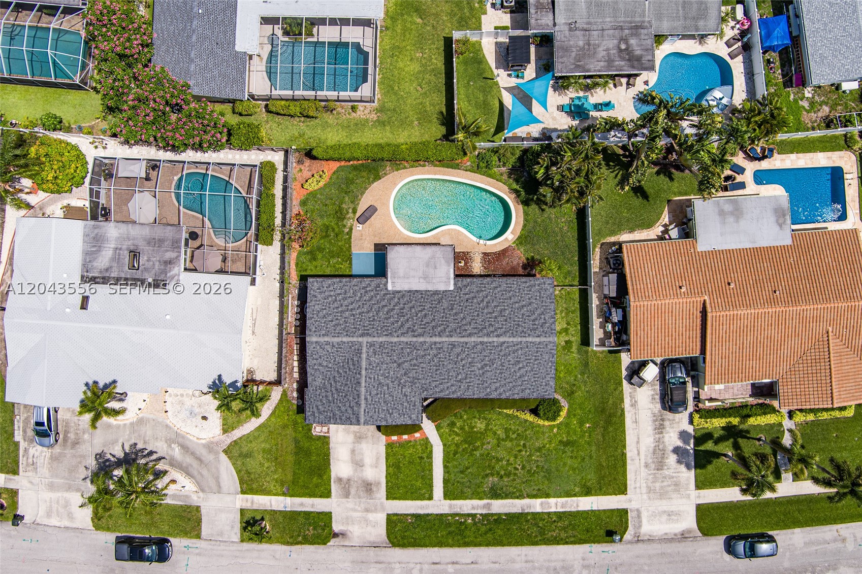 COCONUT CREEK 10TH SEC - Residential