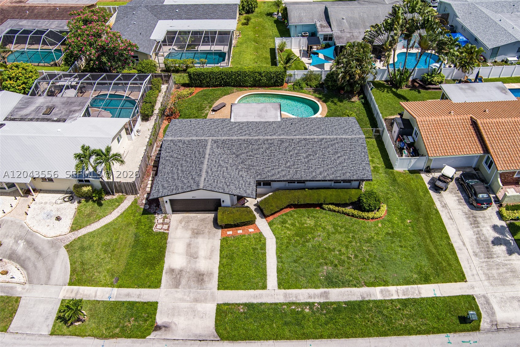 COCONUT CREEK 10TH SEC - Residential