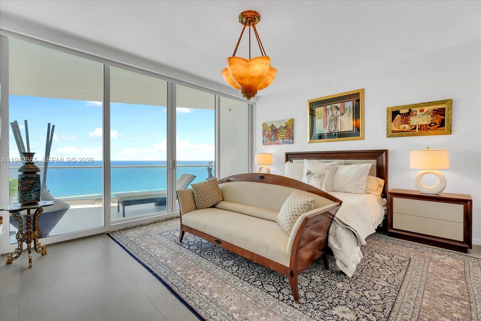 Jade Signature Condo - Residential