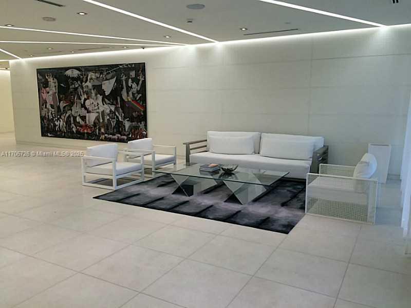 BALTUS HOUSE.4250 BISCAYNE - Residential