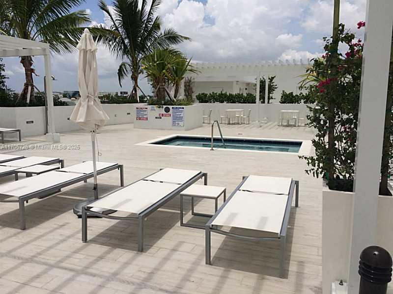 BALTUS HOUSE.4250 BISCAYNE - Residential