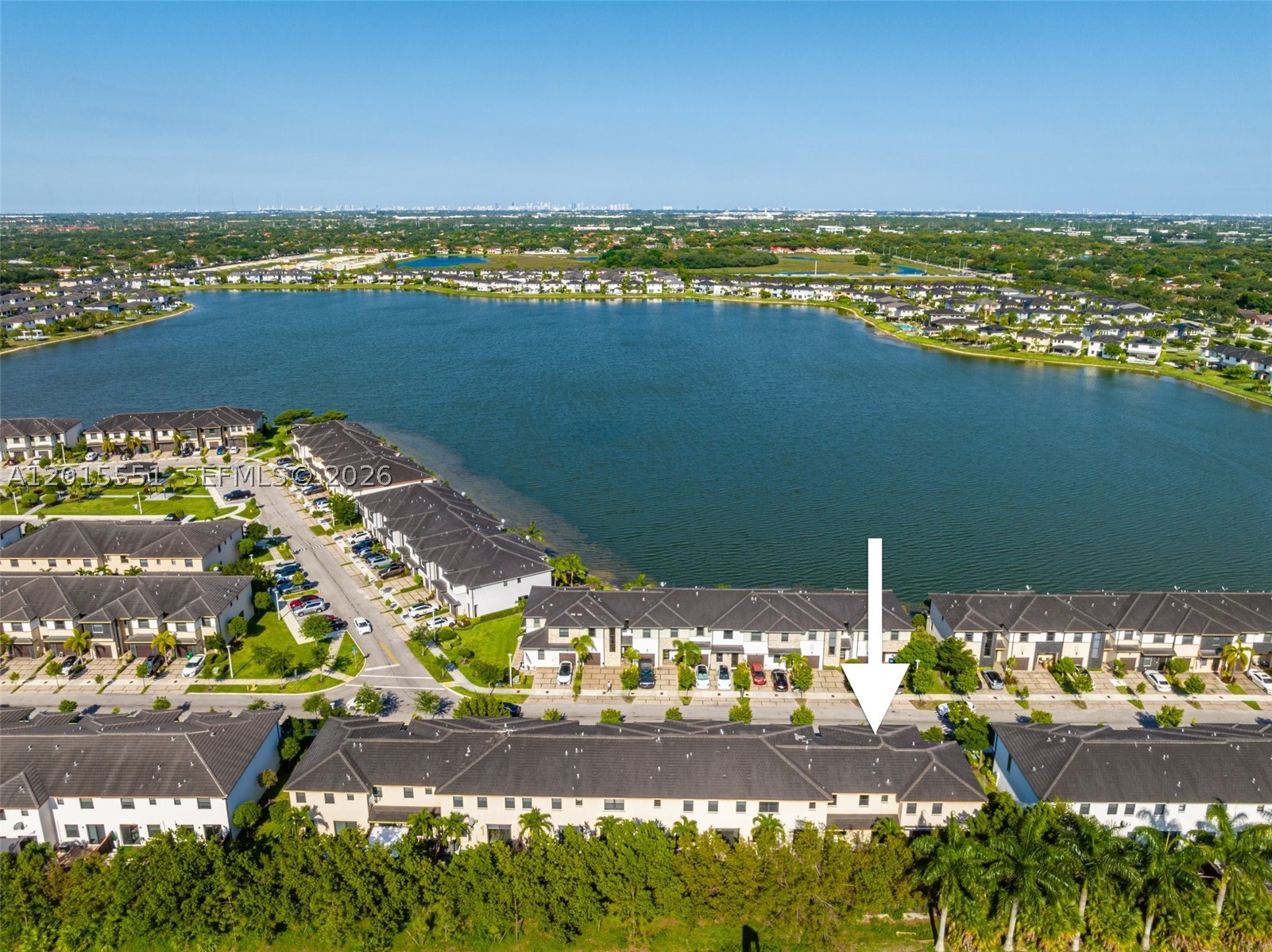 DUNNWOODY LAKE - Residential