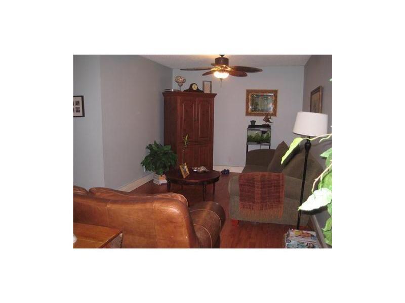 KILLIAN PINES, 1ST ADDN - Residential Lease