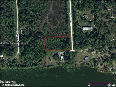 1.25 acres of land in Clewiston.