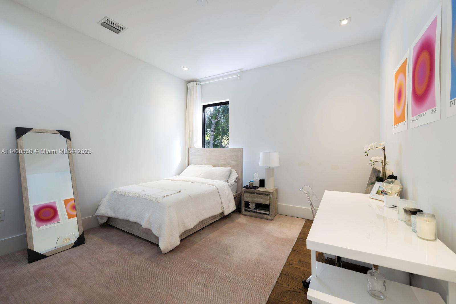 OCEAN VIEW HEIGHTS - Residential