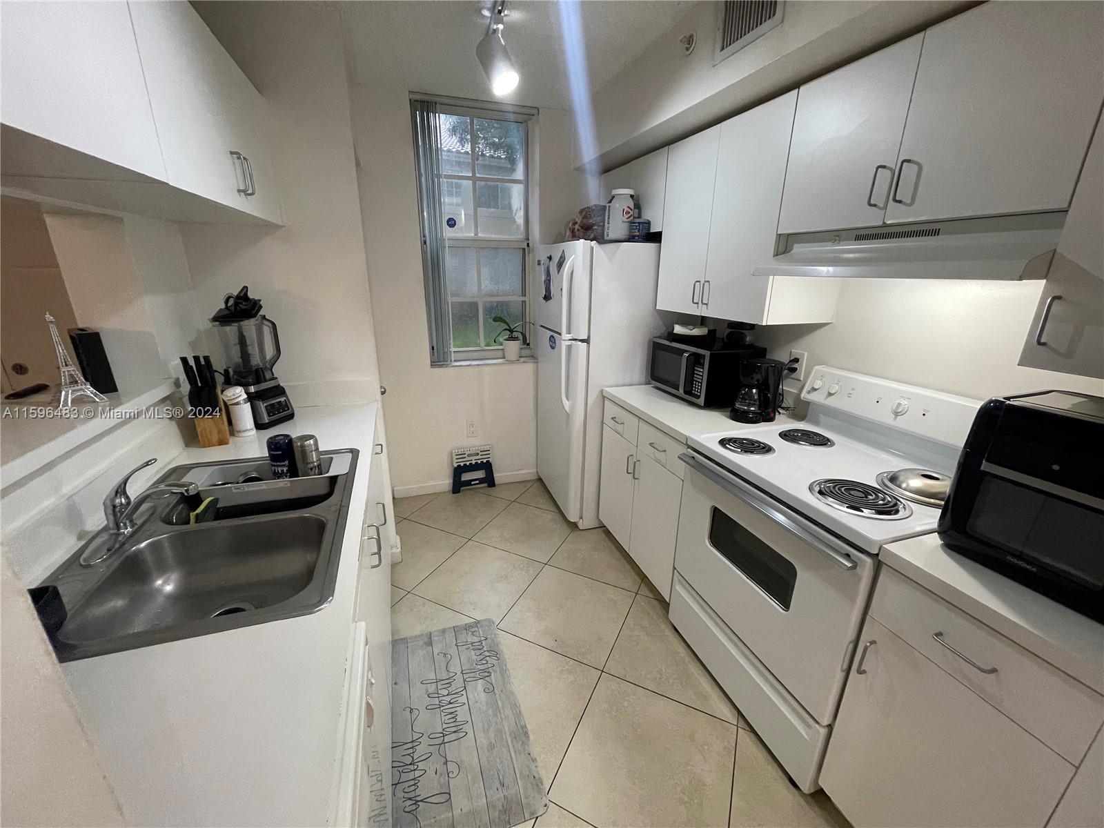 EL-AD ENCLAVE AT MIRAMAR - Residential Lease