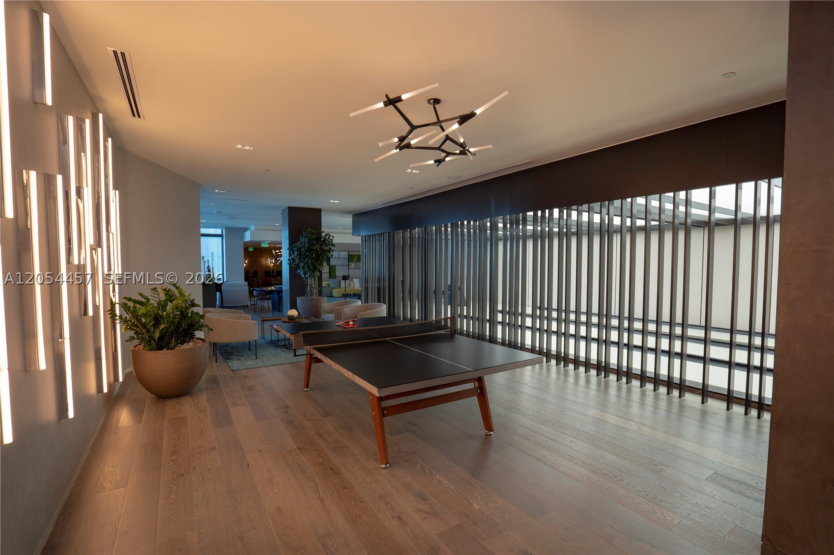 PARAISO BAY CONDO - Residential