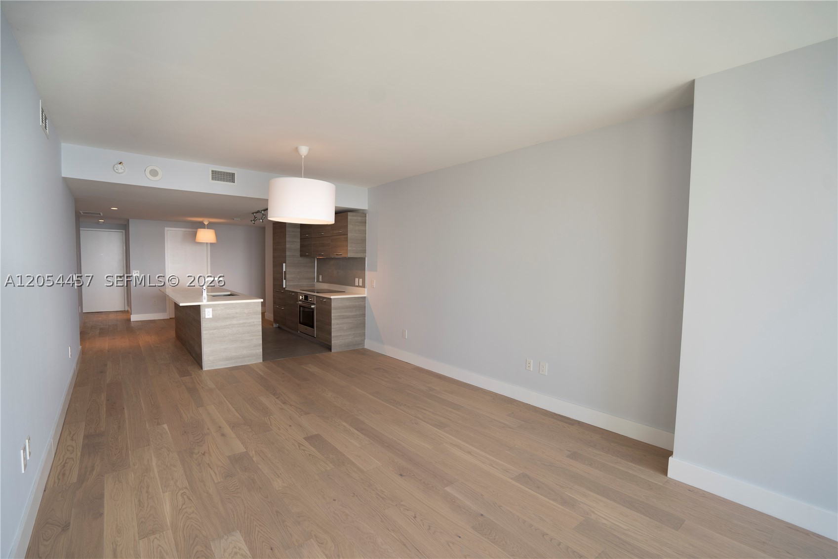 PARAISO BAY CONDO - Residential