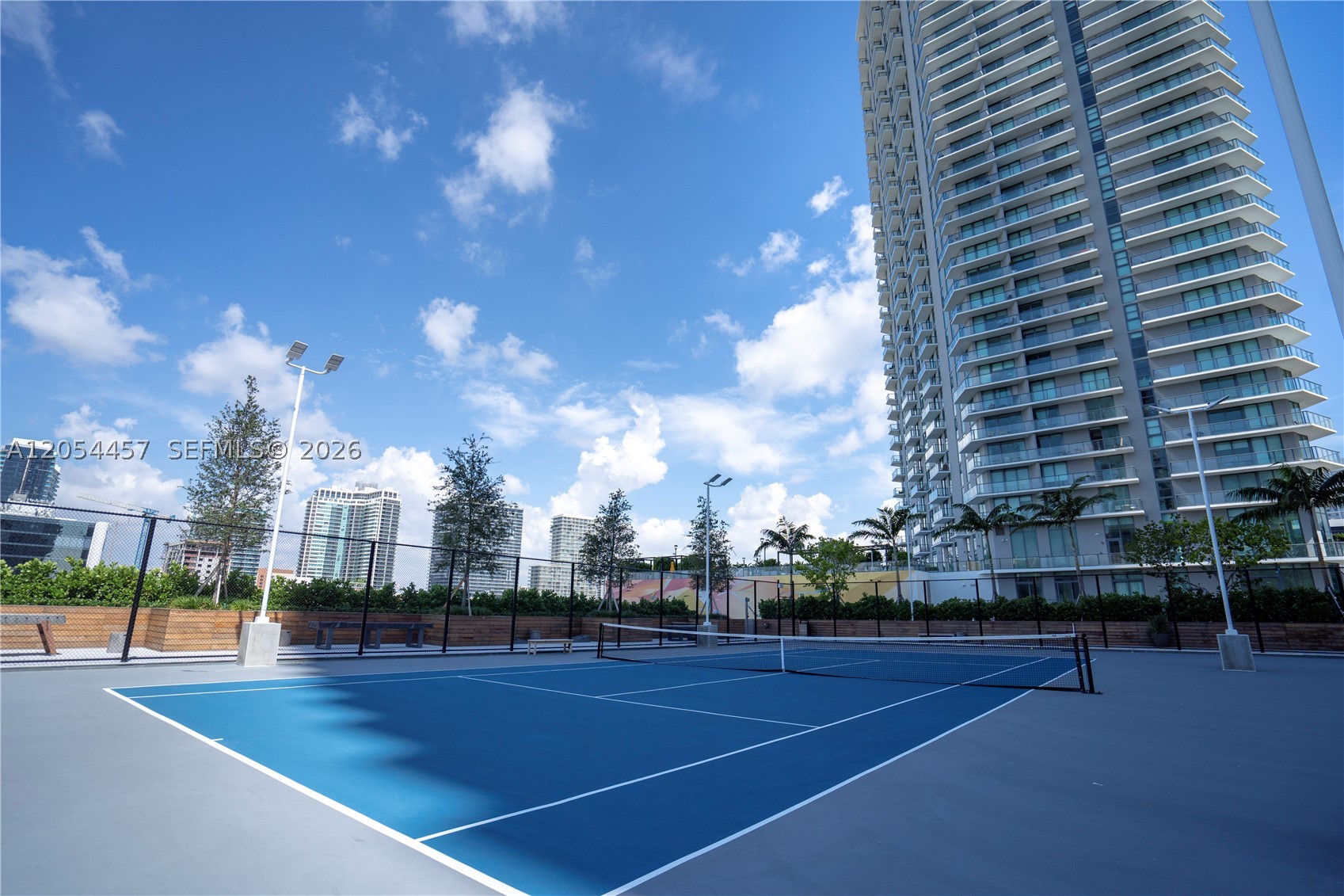 PARAISO BAY CONDO - Residential