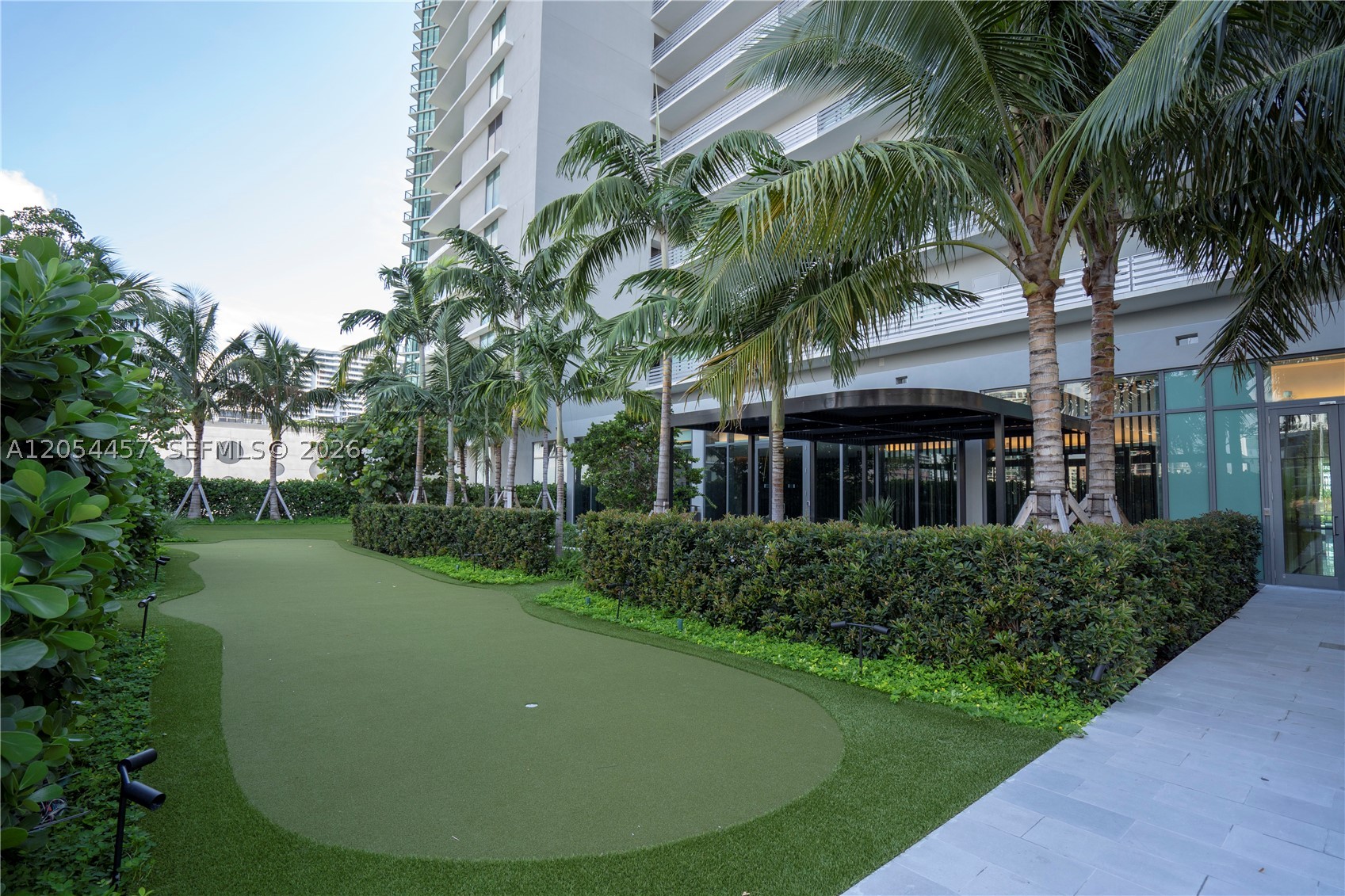 PARAISO BAY CONDO - Residential