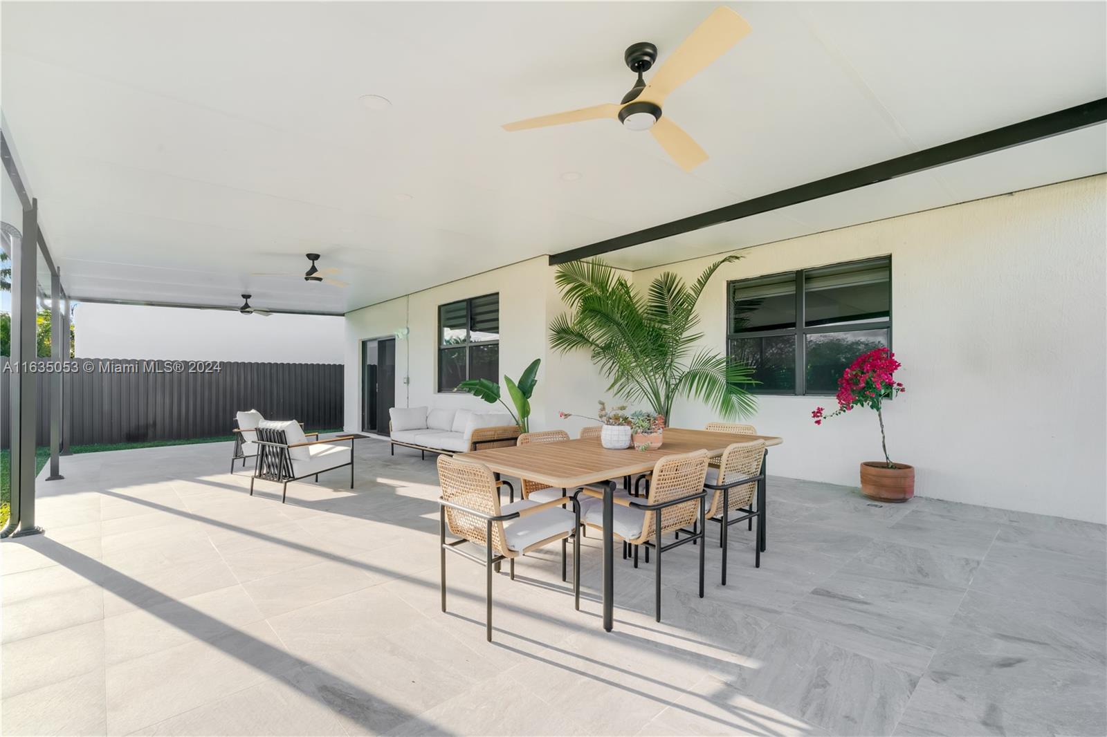 SILVER PALMS NORTH - Residential Lease