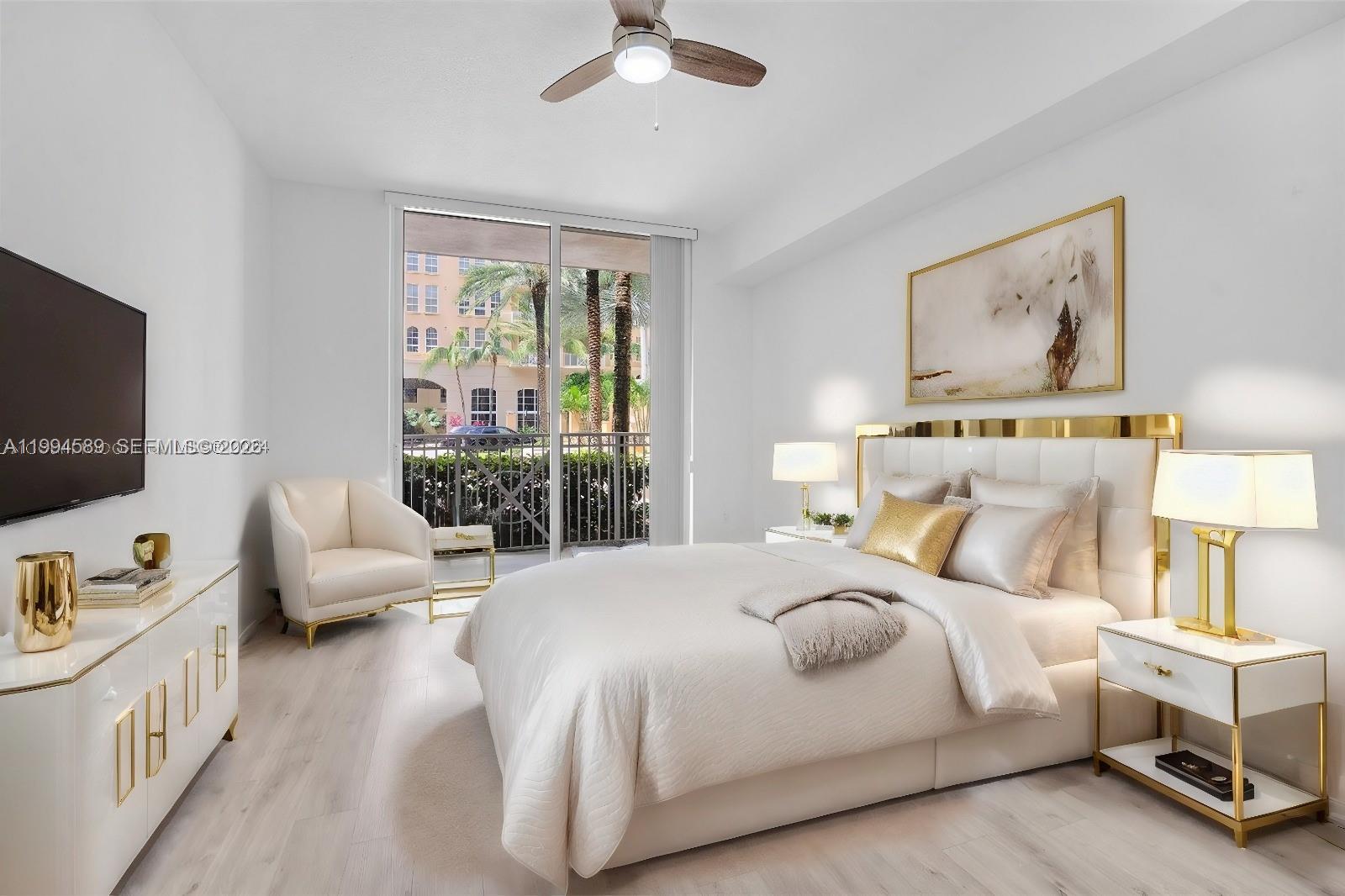 ALAQUA CONDO - Residential